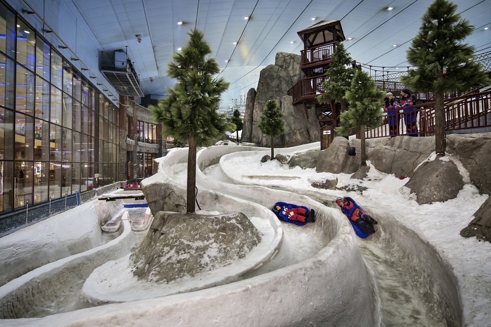 Adventure luge racing at Ski Dubai